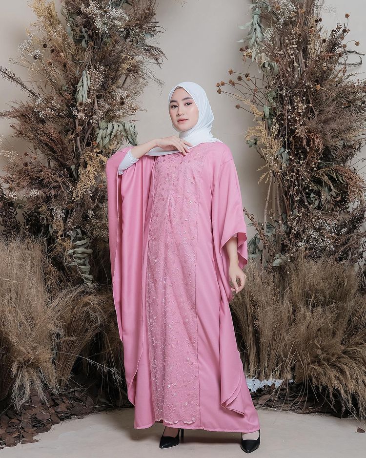 AUREL-PINK.jpg